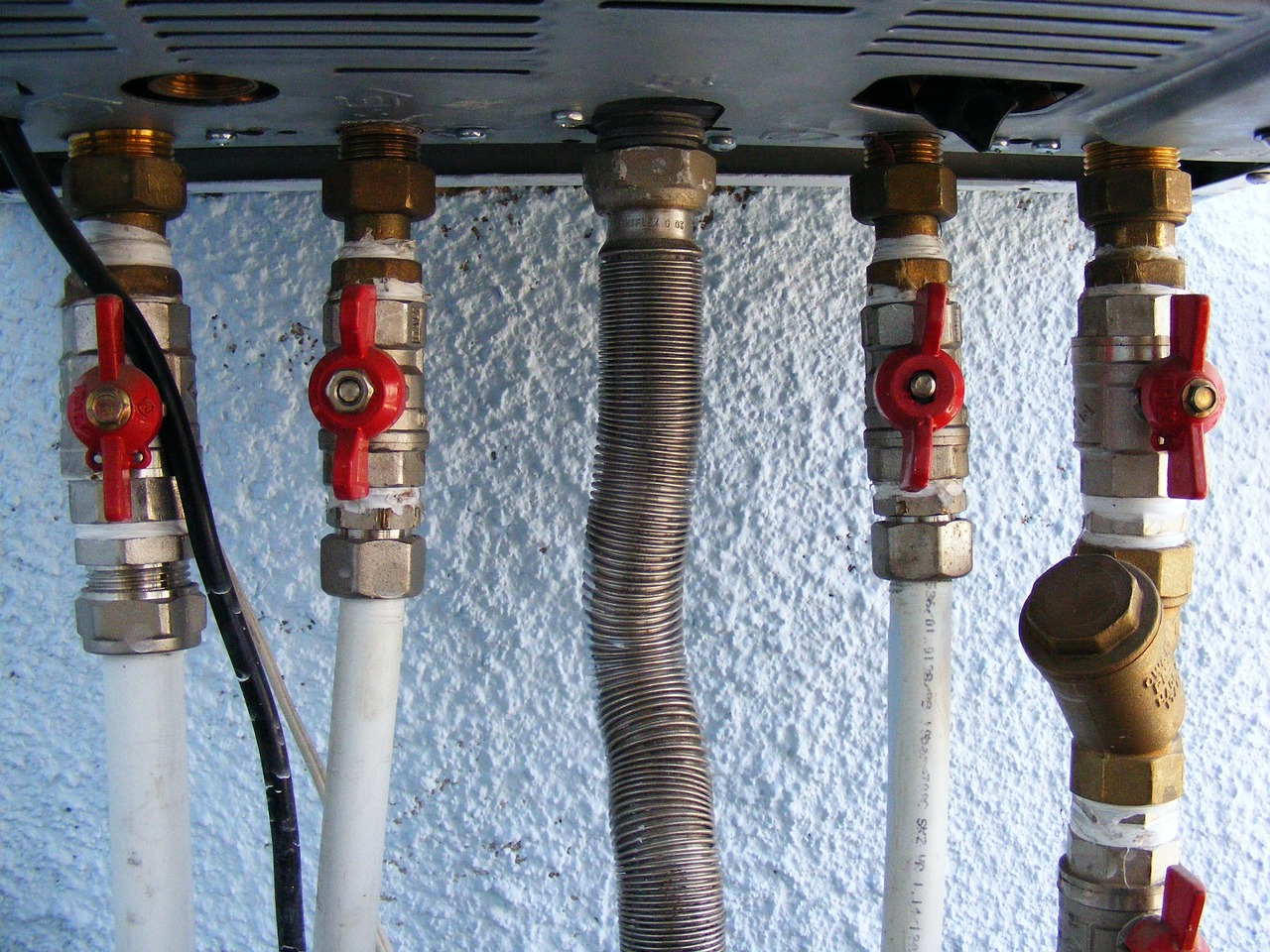 About CANDID CROWS HVAC